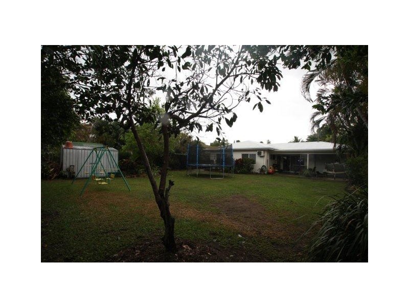 3 Allamanda Street, Cooya Beach QLD 4873