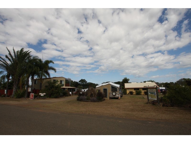1 Seasame Street, Lakeland QLD 4871