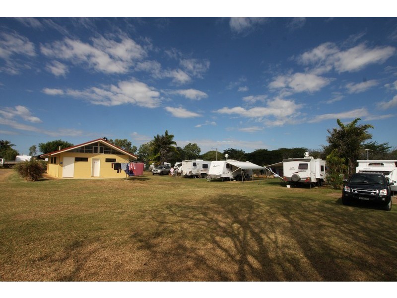 1 Seasame Street, Lakeland QLD 4871