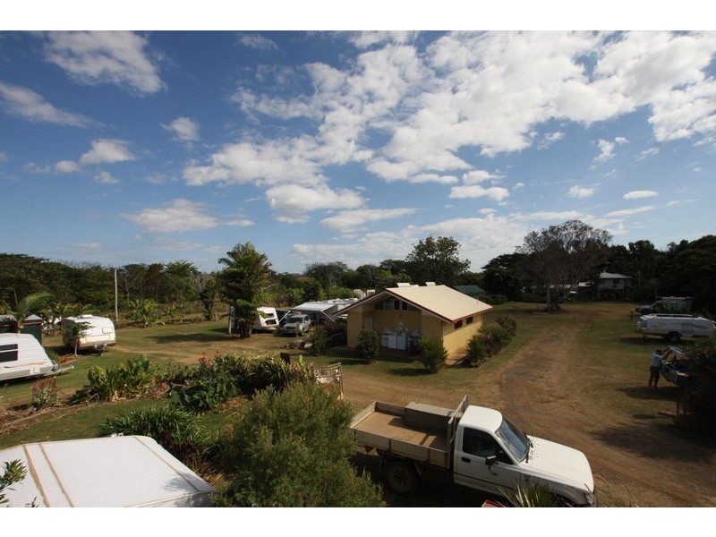 1 Seasame Street, Lakeland QLD 4871