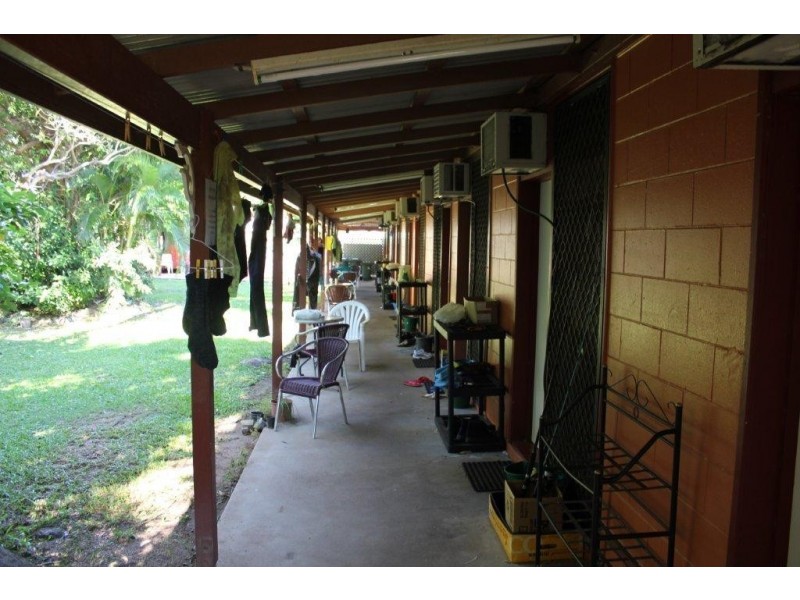 9 Boundary St (Com), Cooktown QLD 4895