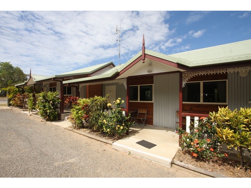 9 Boundary St (Com), Cooktown QLD 4895