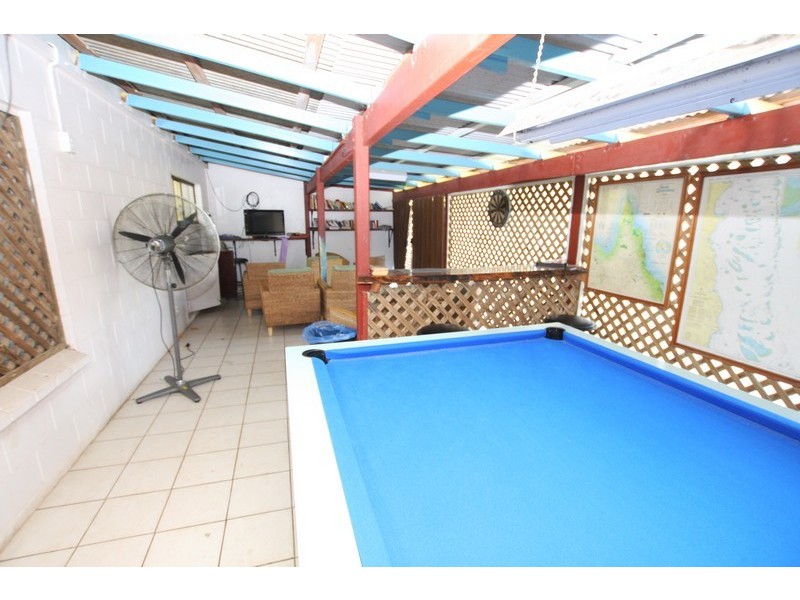 9 Boundary St (Com), Cooktown QLD 4895