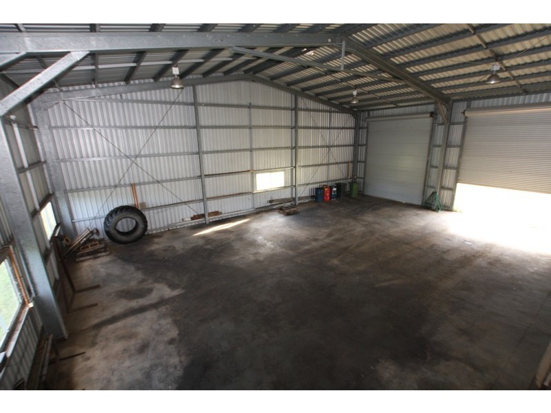 12 Theresa Drive, Mossman QLD 4873
