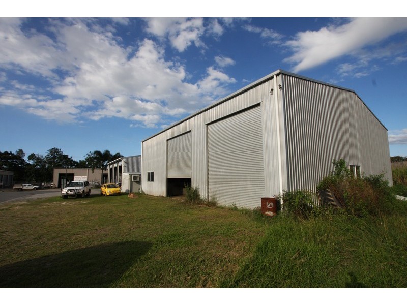 12 Theresa Drive, Mossman QLD 4873
