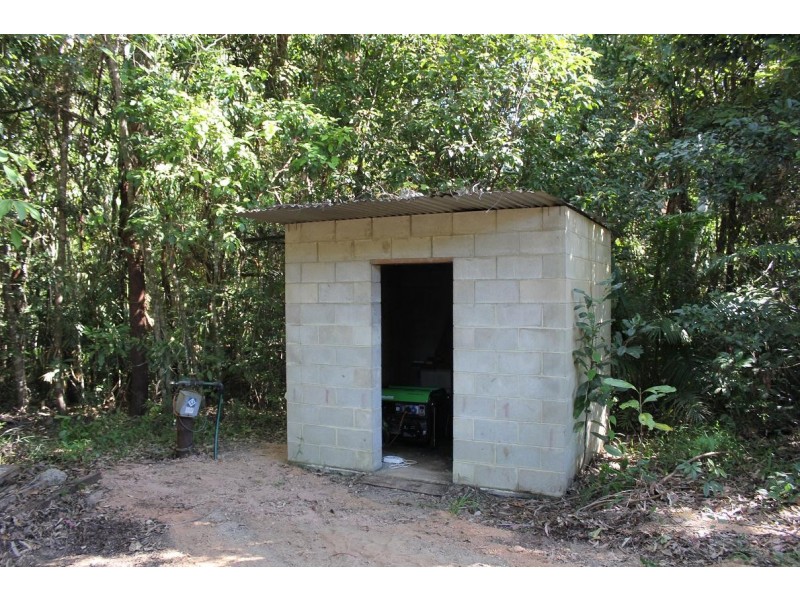 108 Buchanan Creek Rd COW BAY, Daintree QLD 4873