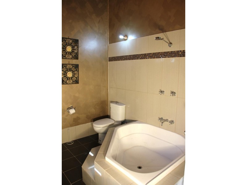 108 Buchanan Creek Rd COW BAY, Daintree QLD 4873