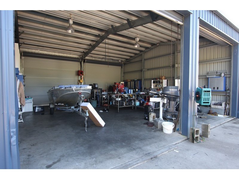 17 Theresa Drive, Mossman QLD 4873