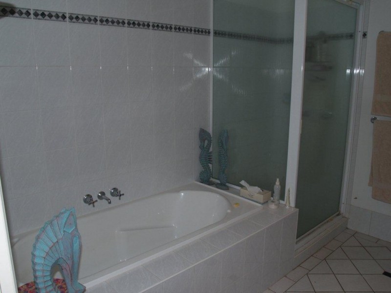 39 Coulthard Close, Newell QLD 4873