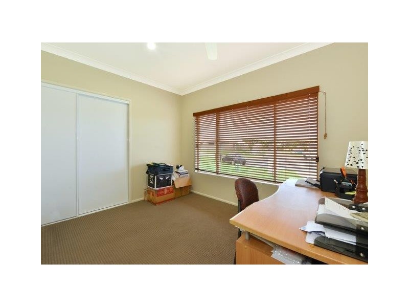 11 Yidi Close, Cooya Beach QLD 4873