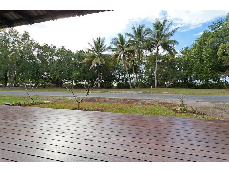 98 Marine Parade, Newell QLD 4873