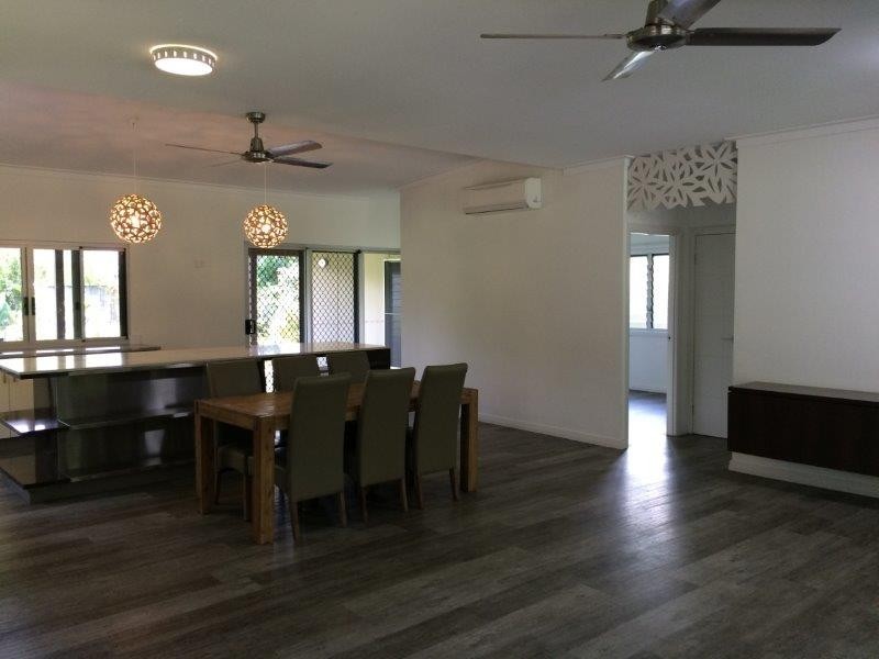 100 Marine Parade, Newell QLD 4873