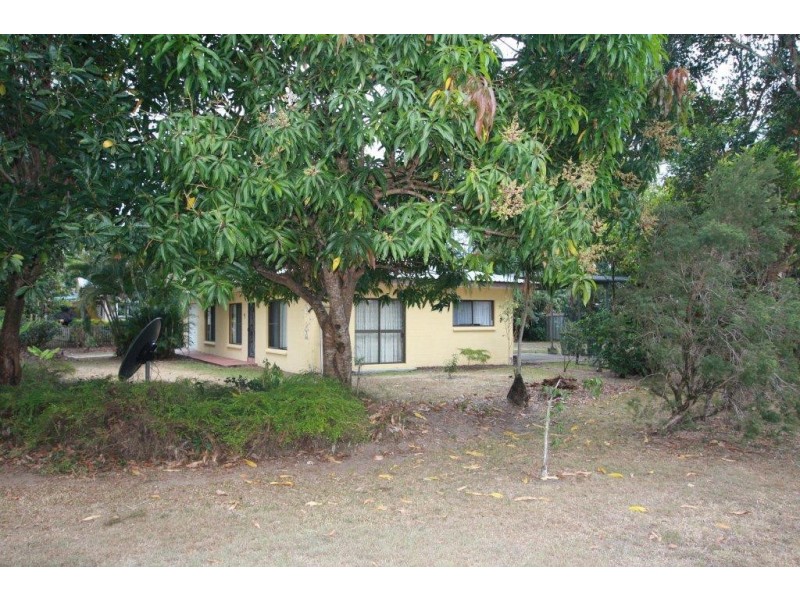 9 Palm Street, Cooya Beach QLD 4873