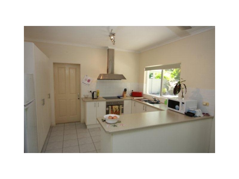 1/8 Atoll Close, Port Douglas QLD 4877