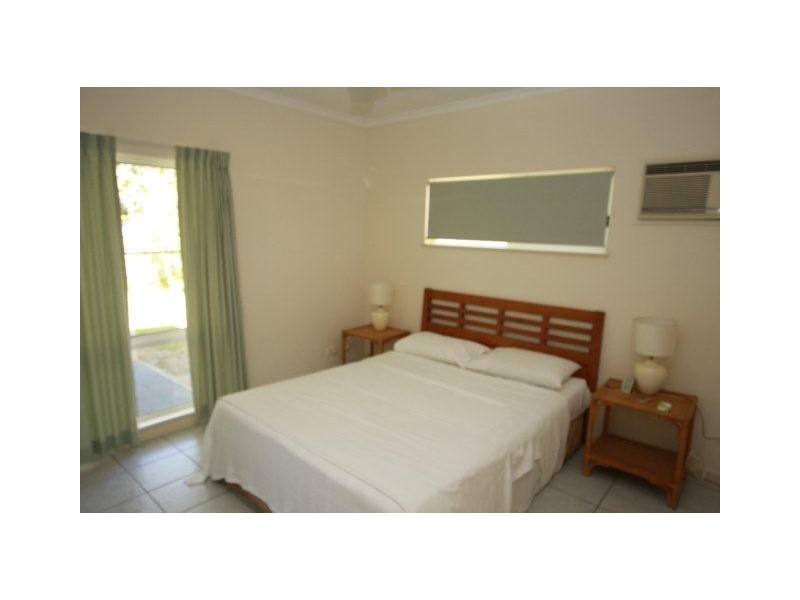 1/8 Atoll Close, Port Douglas QLD 4877