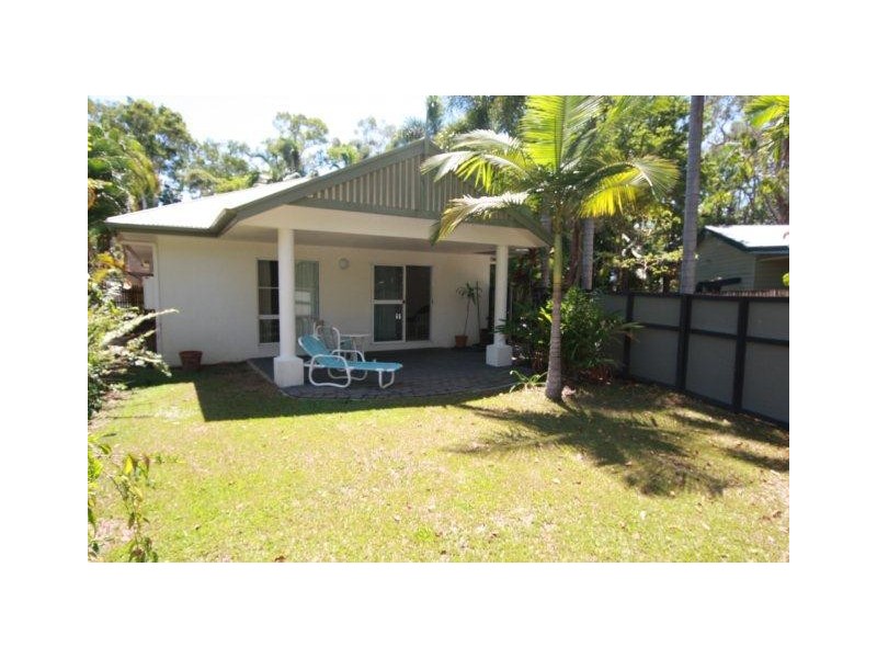1/8 Atoll Close, Port Douglas QLD 4877