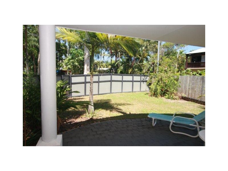 1/8 Atoll Close, Port Douglas QLD 4877