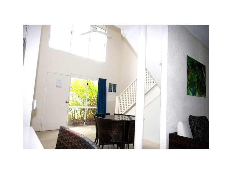 4 Rendezvous, Port Douglas Rd, Port Douglas QLD 4877