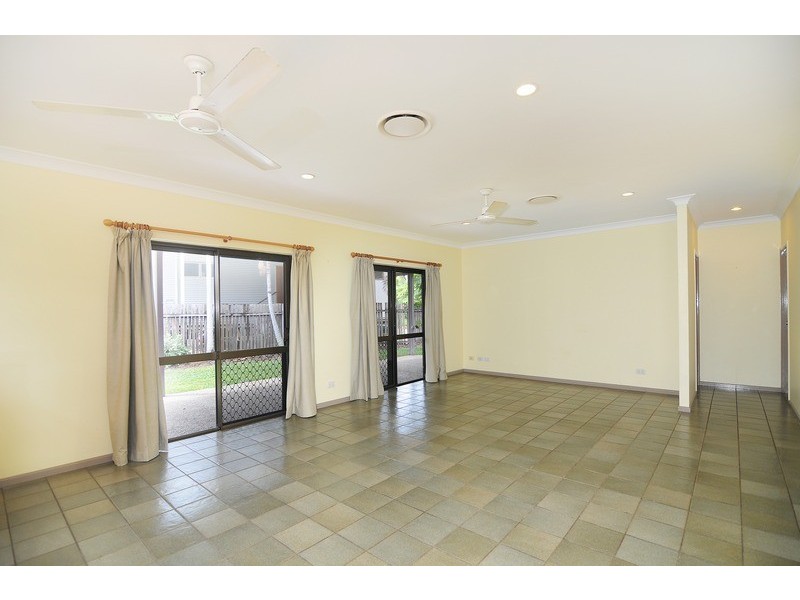 1 Ruby Close, Port Douglas QLD 4877