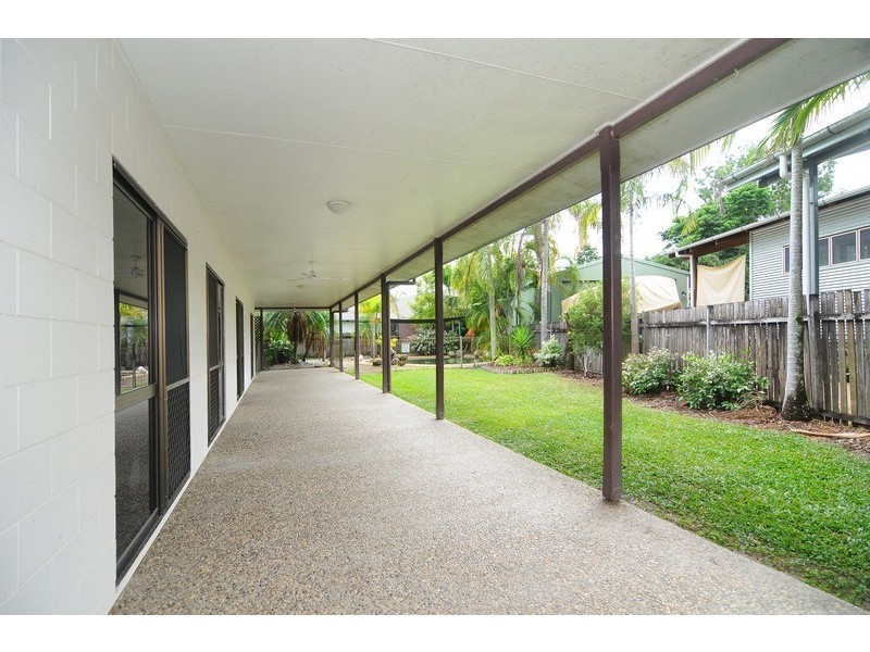 1 Ruby Close, Port Douglas QLD 4877