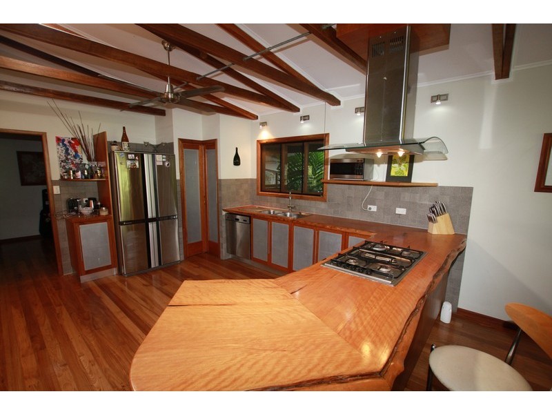 460 Bamboo Creek Rd, Bamboo QLD 4873