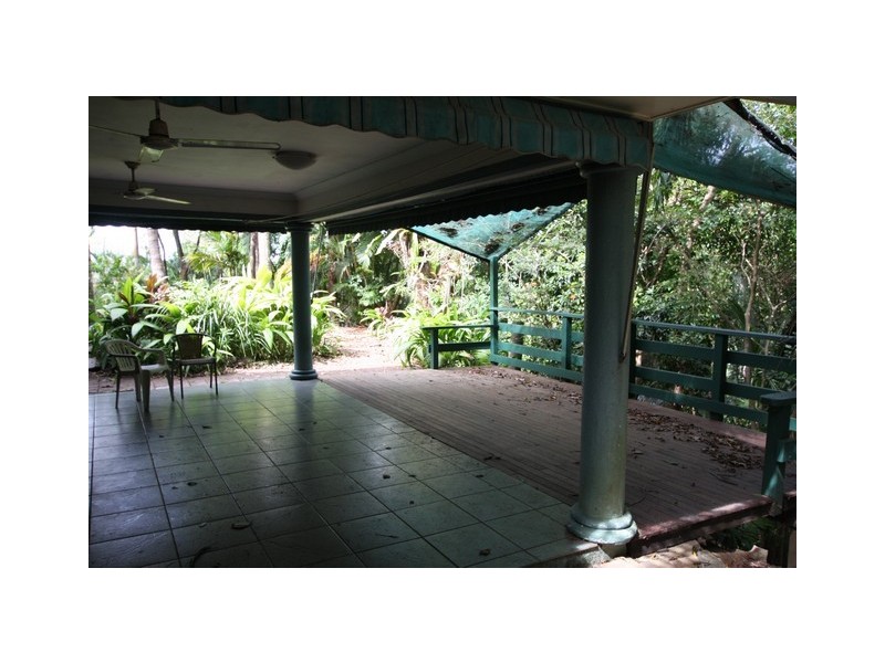 4 Gorge view Crescent, Mossman QLD 4873