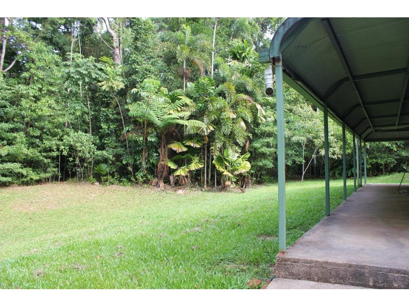 48 Fig Tree Road COW BAY, Daintree QLD 4873