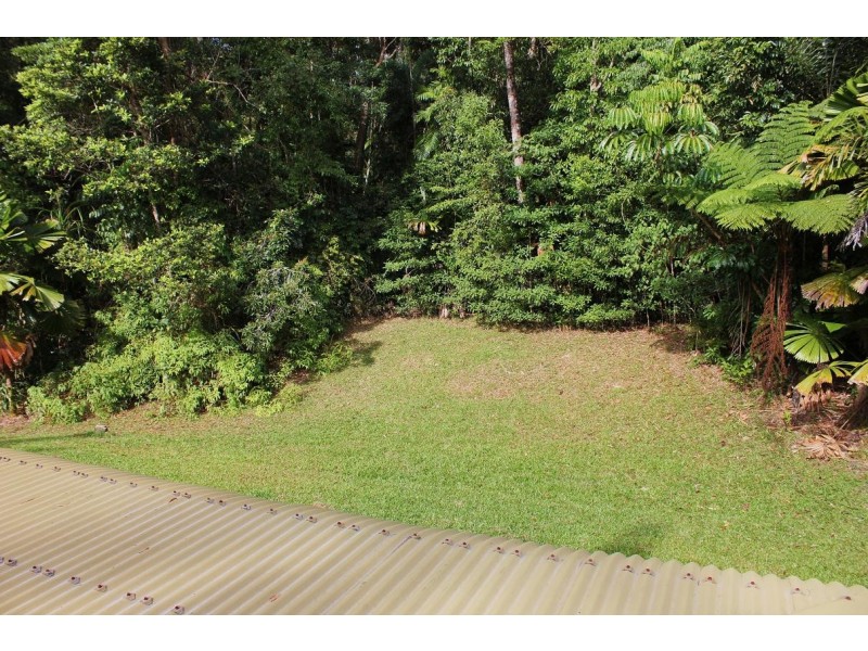 48 Fig Tree Road COW BAY, Daintree QLD 4873