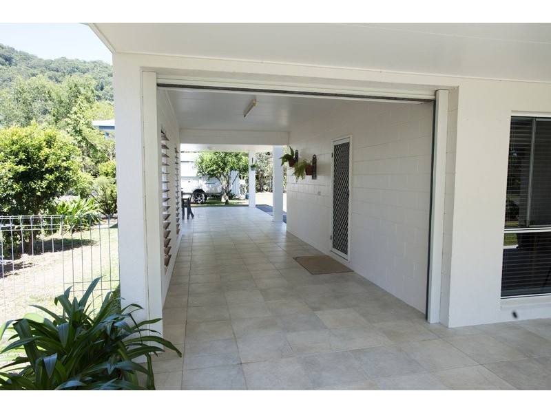 40 Kalkuri Close, Wonga QLD 4873