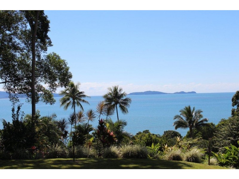1299 Mossman Daintree Road, Rocky Point QLD 4873
