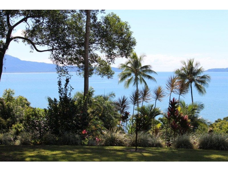 1299 Mossman Daintree Road, Rocky Point QLD 4873