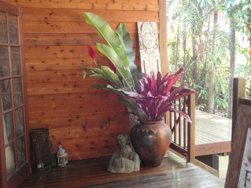 7 Ribbon Avenue, Port Douglas QLD 4877