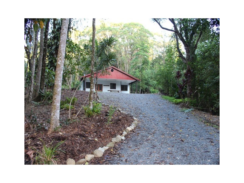 13 and 16 Whyanbeel Rd, Whyanbeel QLD 4873