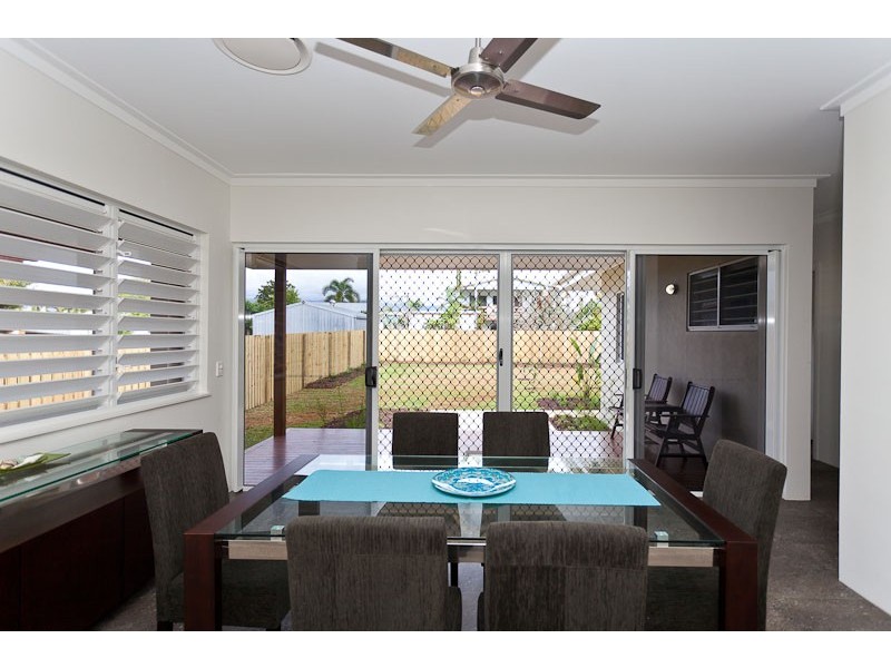98 Marine Parade, Newell QLD 4873