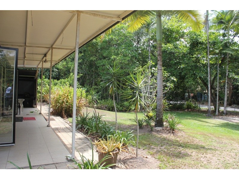 Lot 4 Cape Tribulation Road THORNTON BEACH, Daintree QLD 4873
