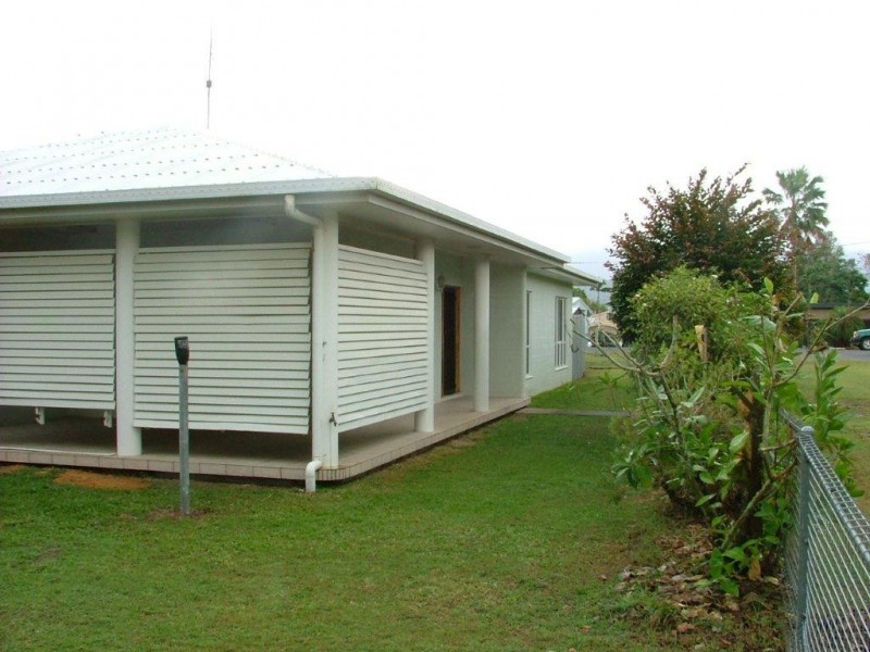 39 Andrews Street, Newell QLD 4873