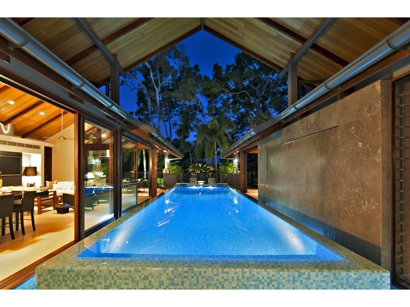 5 Beachfront Mirage, Port Douglas QLD 4877