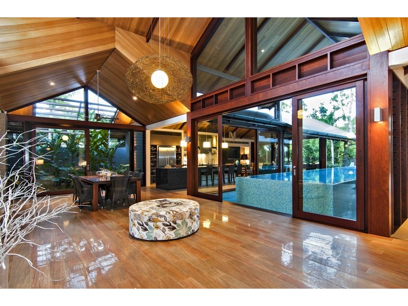 5 Beachfront Mirage, Port Douglas QLD 4877