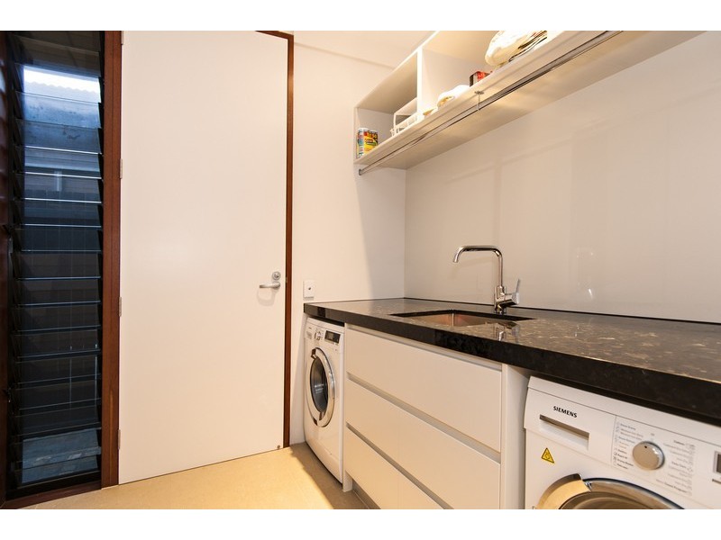 5 Beachfront Mirage, Port Douglas QLD 4877