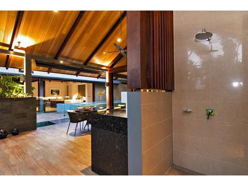 5 Beachfront Mirage, Port Douglas QLD 4877