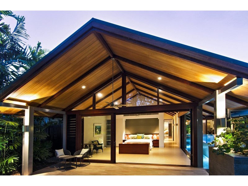 5 Beachfront Mirage, Port Douglas QLD 4877