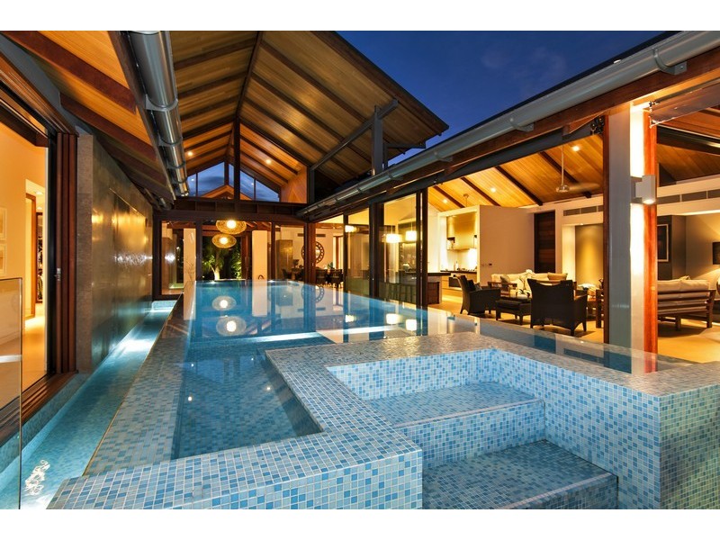 5 Beachfront Mirage, Port Douglas QLD 4877