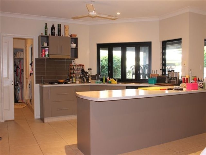 18 Sandpiper St, Port Douglas QLD 4877