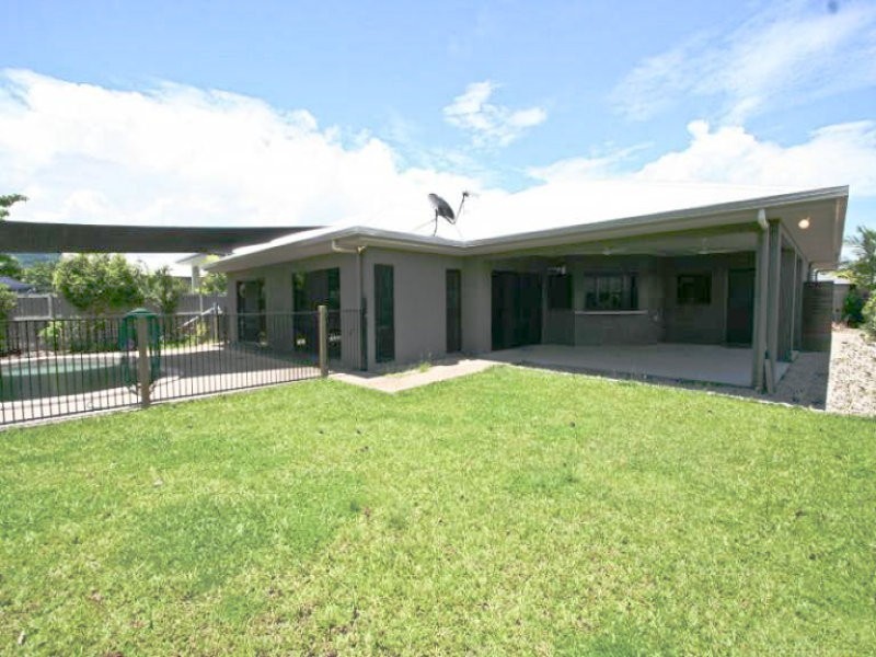18 Sandpiper St, Port Douglas QLD 4877