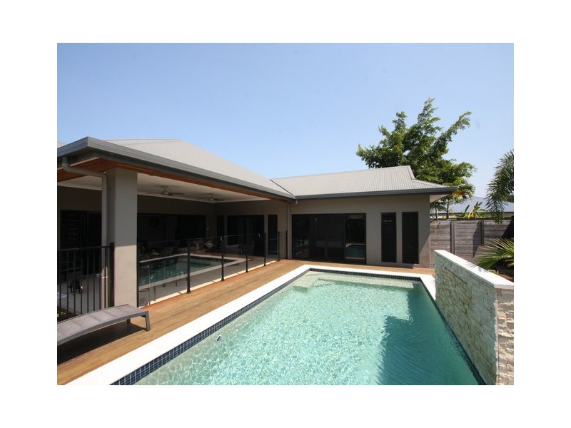 14 Oriole Street, Port Douglas QLD 4877