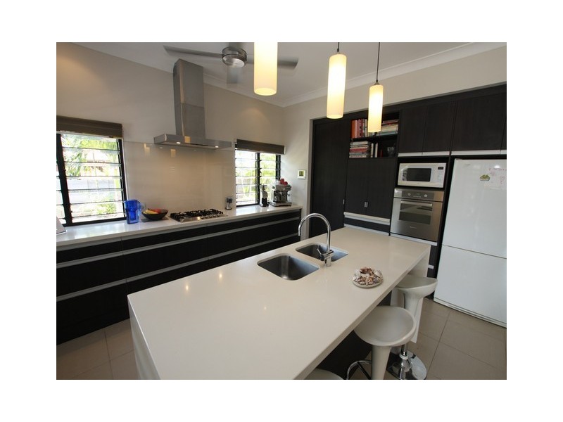 14 Oriole Street, Port Douglas QLD 4877