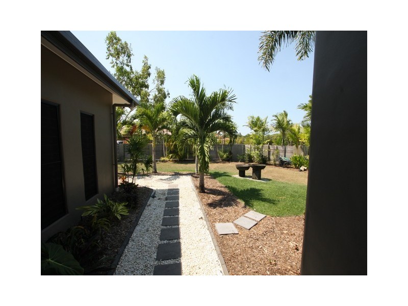 14 Oriole Street, Port Douglas QLD 4877