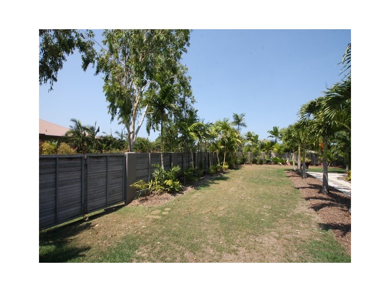 14 Oriole Street, Port Douglas QLD 4877