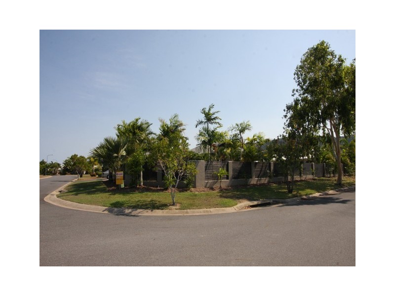 14 Oriole Street, Port Douglas QLD 4877