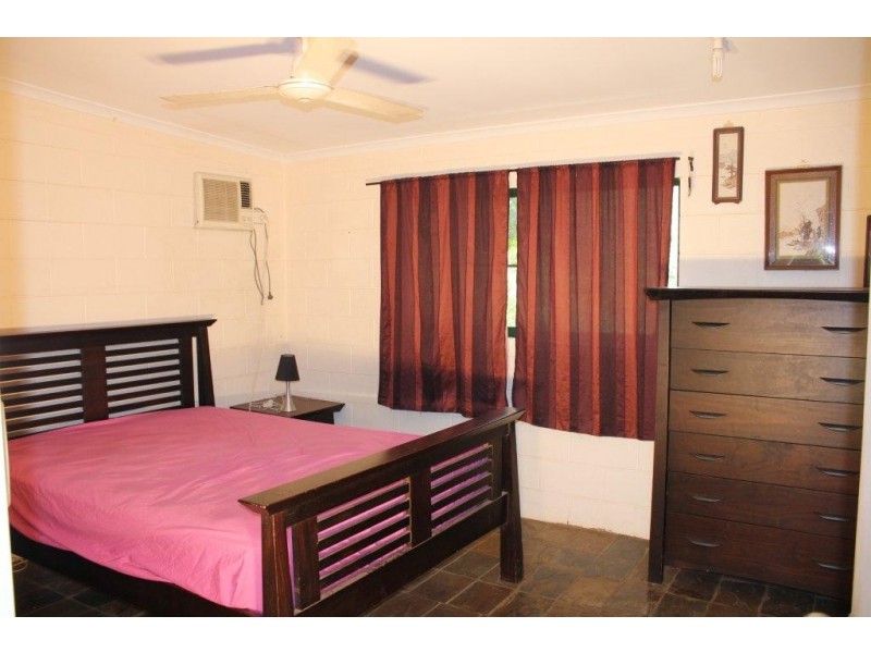 28 – 30 East Street Ayton, Bloomfield QLD 4895